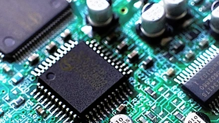 yocto-or-petalinux-792x650-1.webp 2