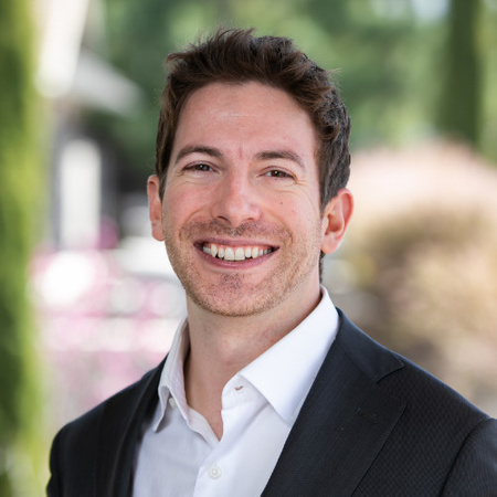 Toby Norman, CEO of SImprints