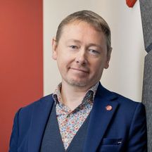 Simon Thomas